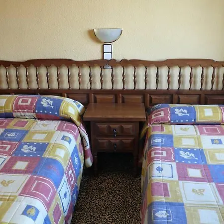 Pensionat Rodes 3*